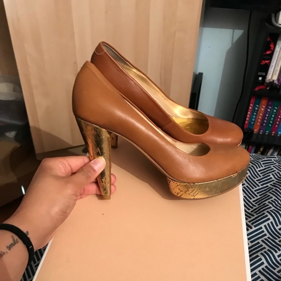 Michael kors heels - Picture 7 of 7